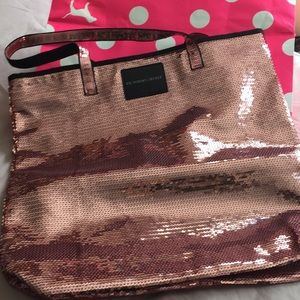 Victoria's Secret PInk sequins tote NWOT 💎💎💓💓