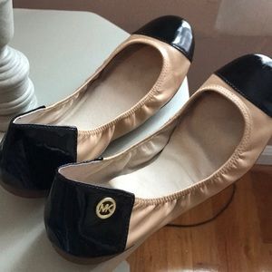 Michael Kors Flats! Size 9 1/2! Barely Worn!