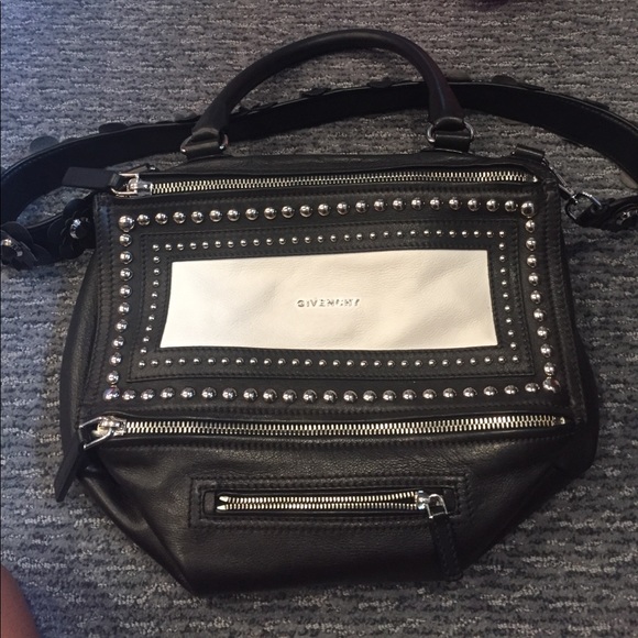 GIvenchy Pandora Medium Black & White Studded Bag - Picture 3 of 6