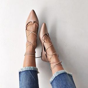 Steve Madden Nude tie-up flats!