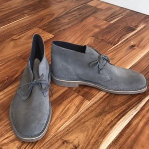 Clarks Grey Suede Men's Chukka Boot
