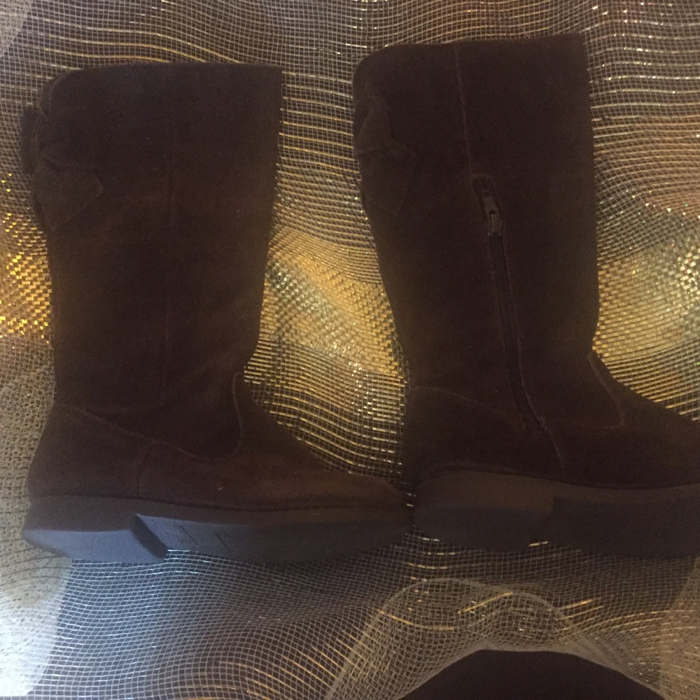 Gymboree size 12 genuine suede boots Adorable!!!