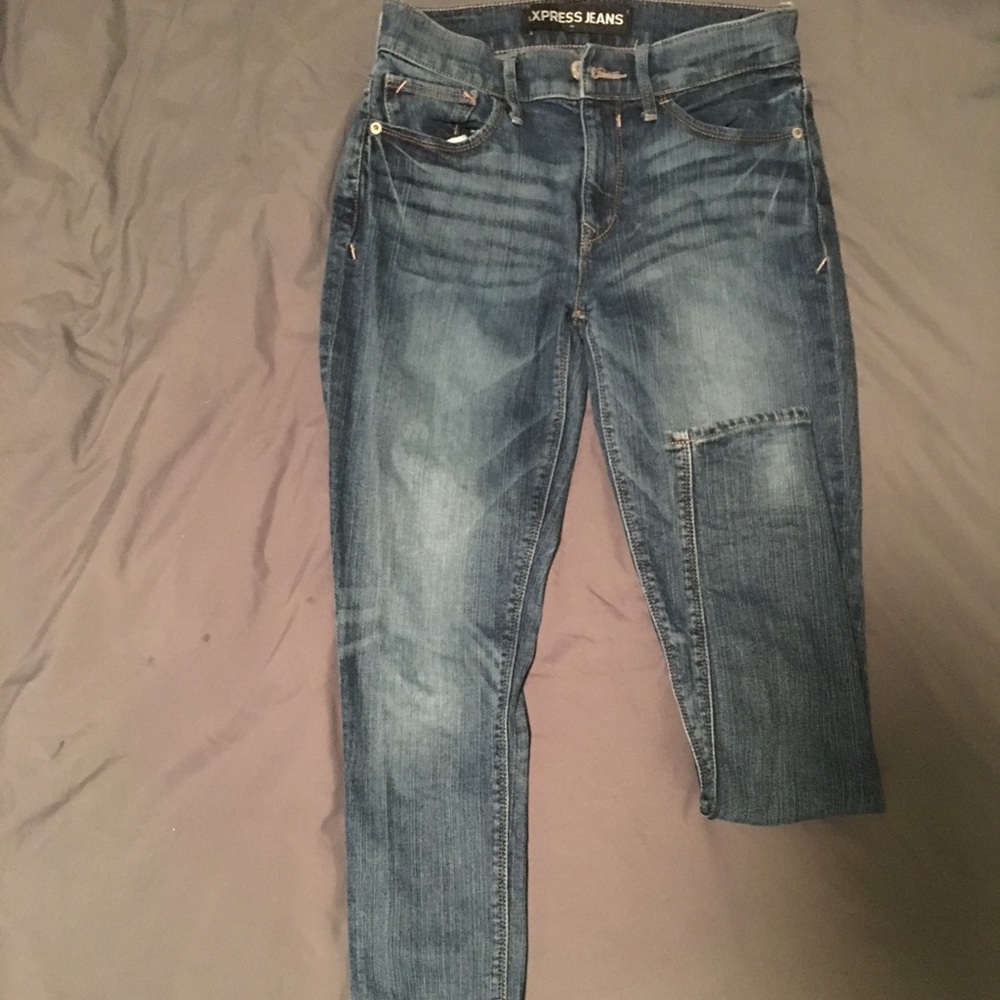 Size 4: Express Skinny Jeans