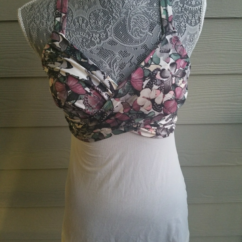 Lululemon butterfly tank