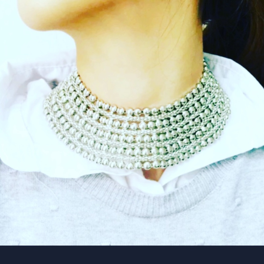 Silver statement necklace - Picture 7 of 11