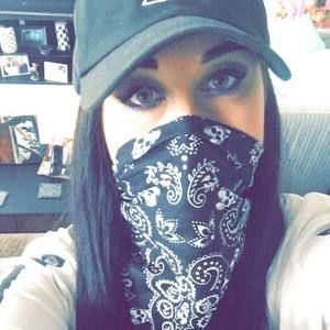 Meet your Posher, Kristen