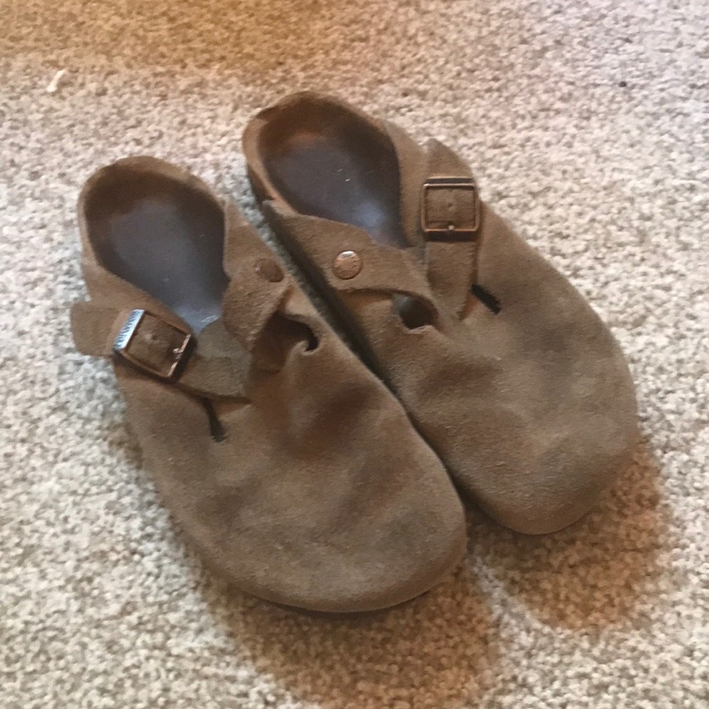 Tan Boston Birkenstocks