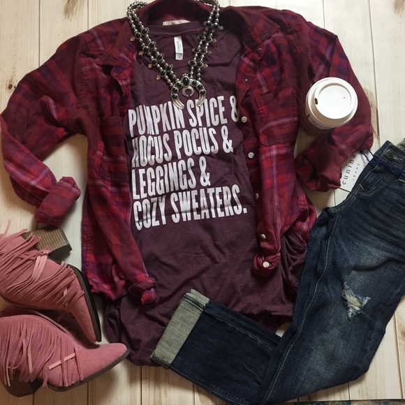 Last 1! SMALL Essential fall Graphic Tee shirt - Picture 3 of 3