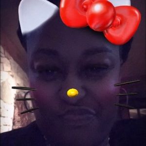 Meet your Posher, Tiffany