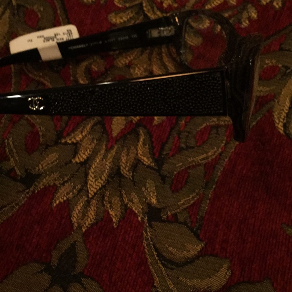 Chanel Glasses - Picture 2 of 5
