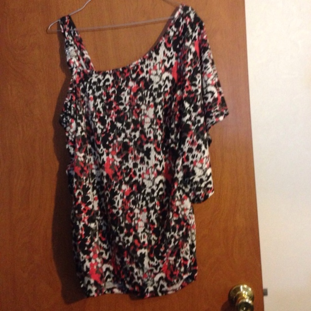 ❤️Kiss Majesty Blouse size 3X