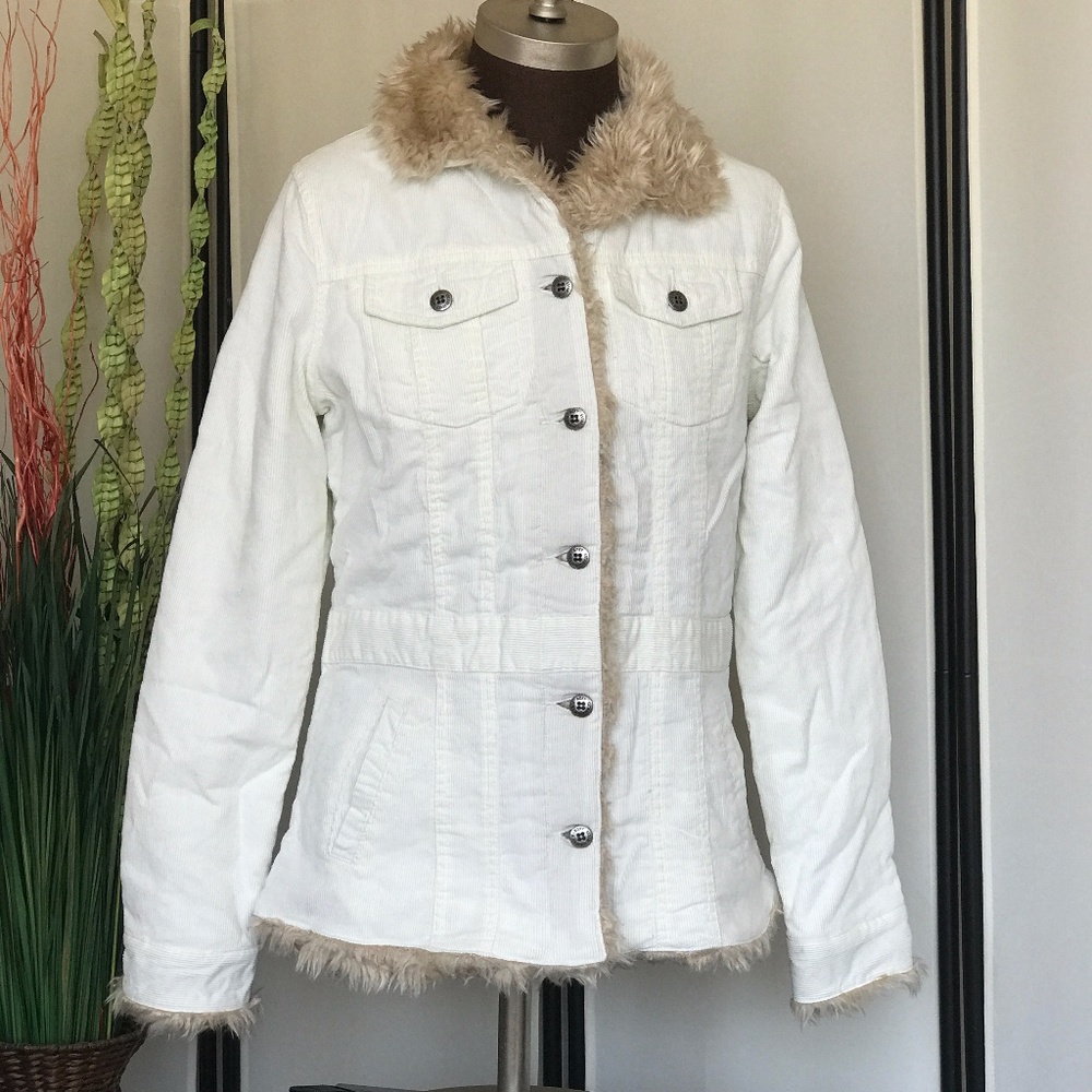 ROXY VINTAGE JACKET PEARL CORDUROY BRAND NEW