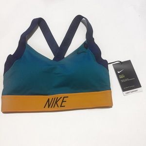 Nike Tri-Tone Crossback Sports Bra