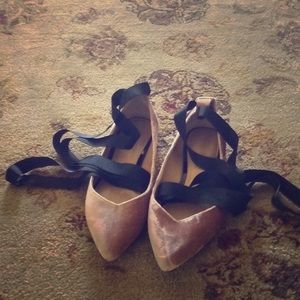 Banana Republic Velvet Ballet Flats size 6.5
