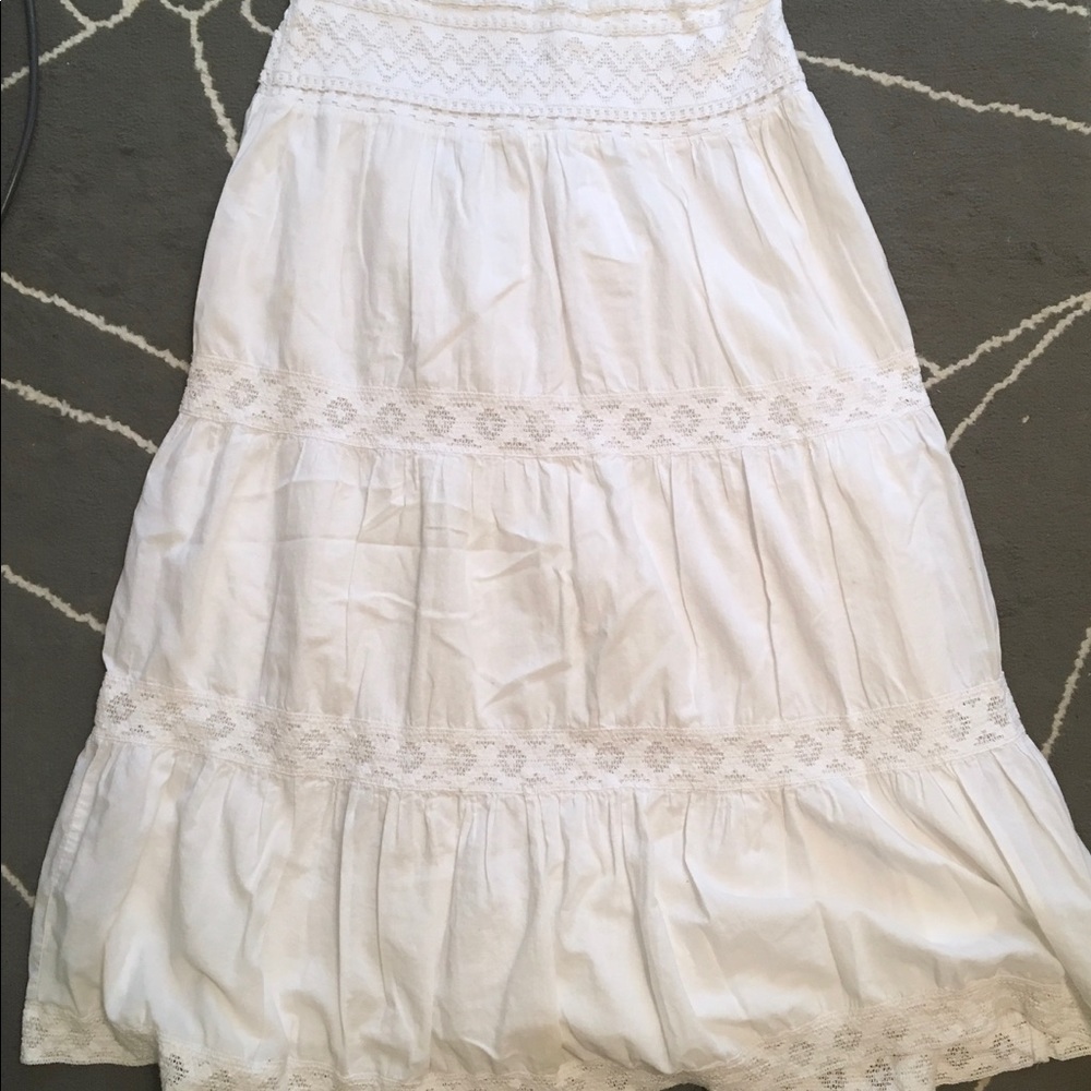 White flowy maxi skirt