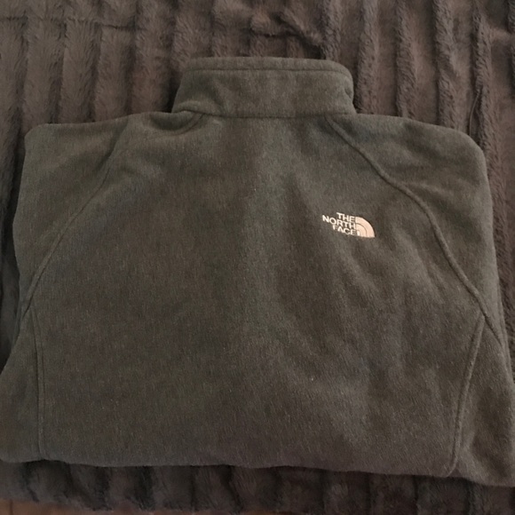 Men's Grey North Face fleece jacket - Picture 5 of 5