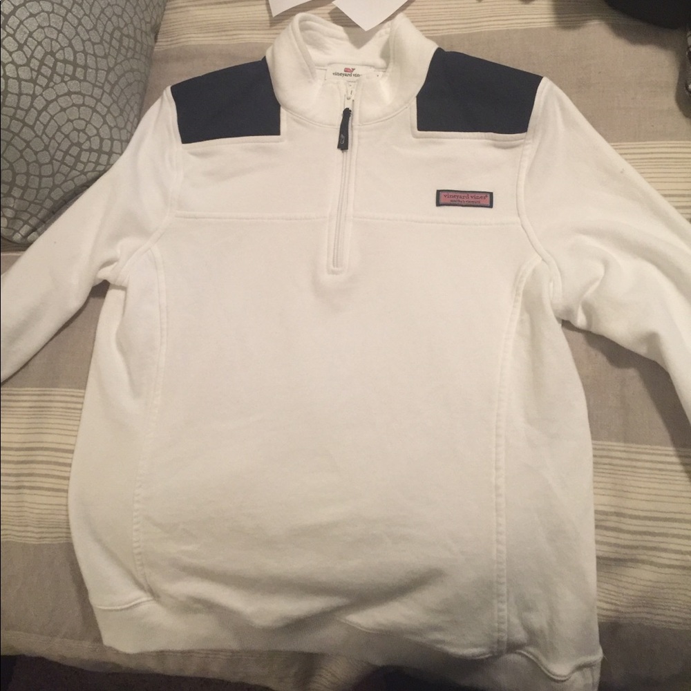 Vineyard vines pullover size m