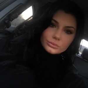 Meet your Posher, Maggie