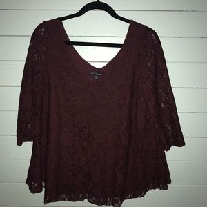American Eagle lace overlay top