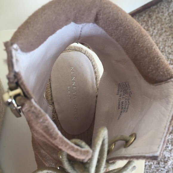 Kenneth Cole New York Lace Up Wedge - Picture 3 of 4