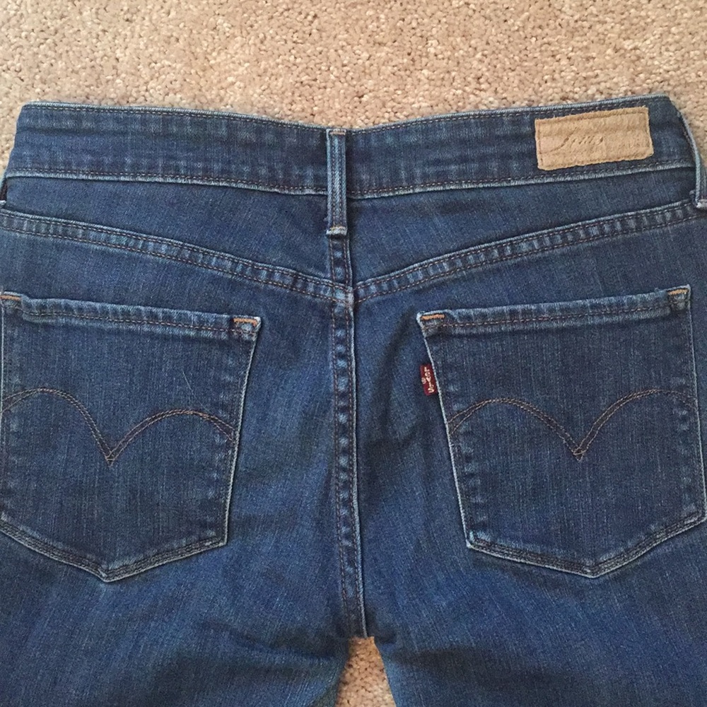 Levi's Demi curve Straight leg