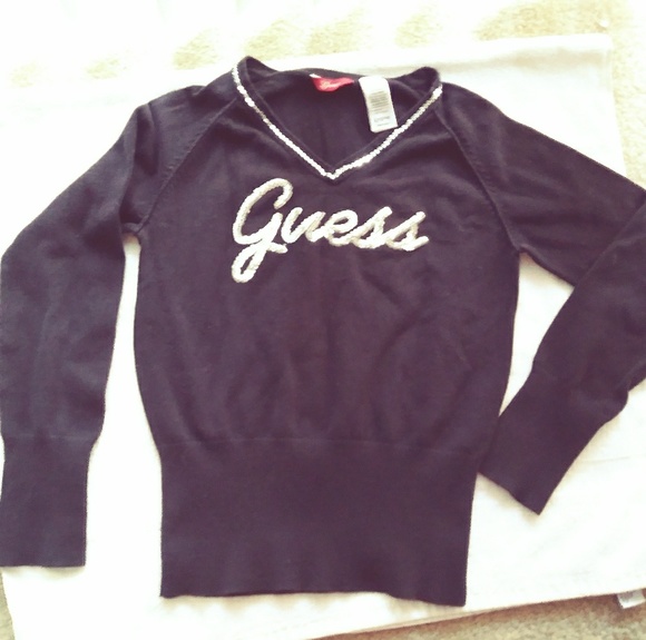 Guess Sweater Size 12/14 - Picture 2 of 2