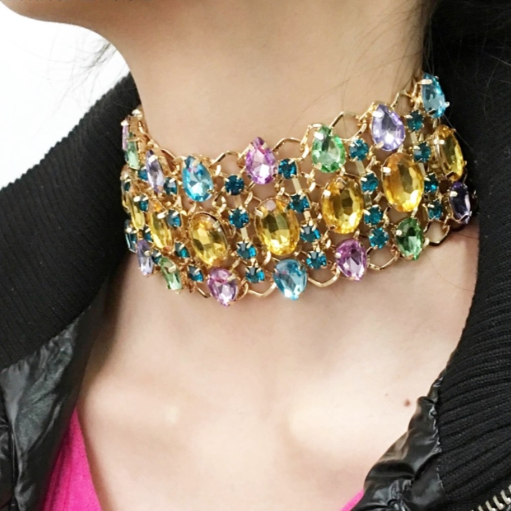 Multicolor rhinestone statement necklace