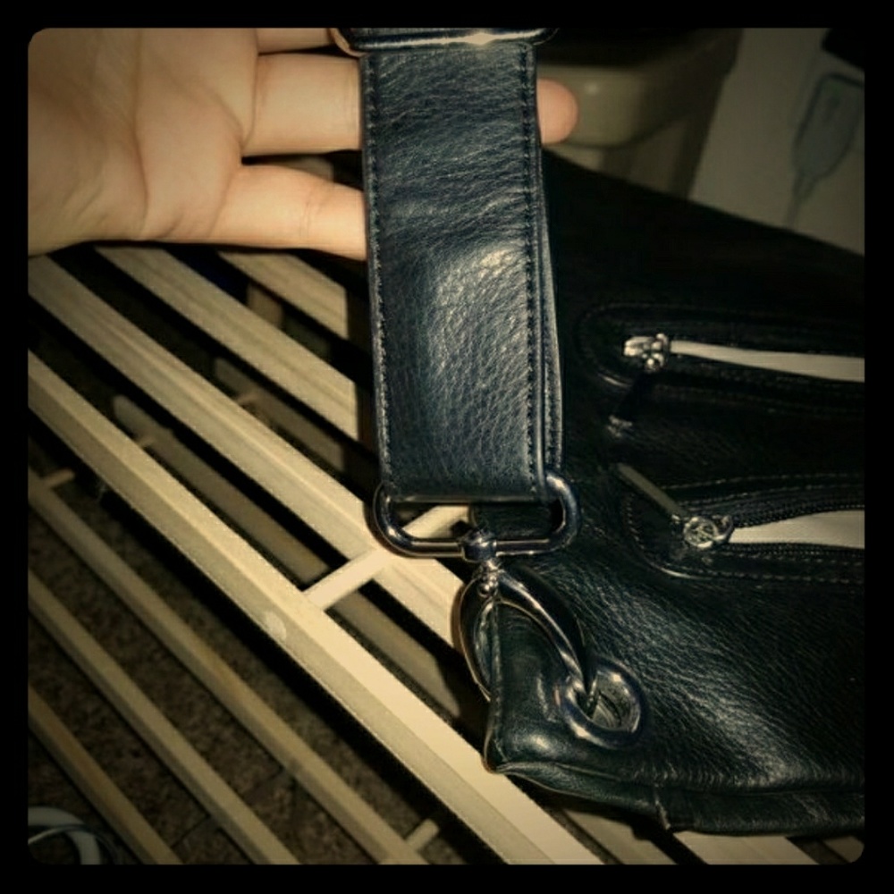 Margot black leather crossbody