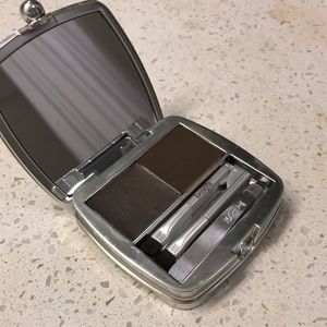 Benefit Brow-zing brow kit