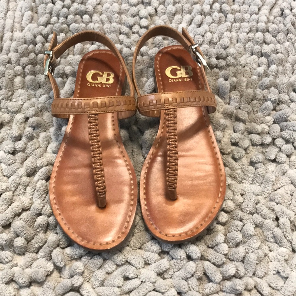In great condition Gianni Bini sandals