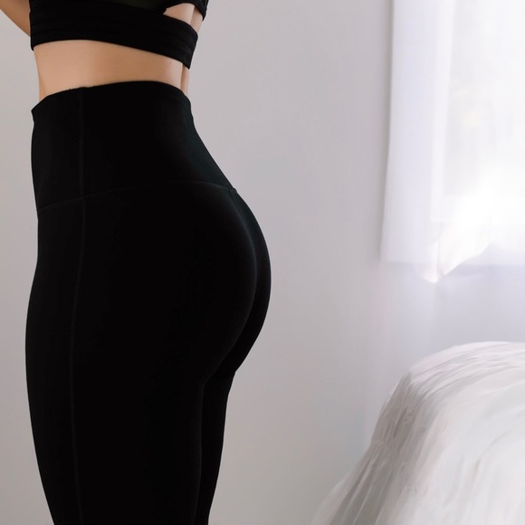 Chrystie Lace Up Workout Pants *Last! - Picture 4 of 6