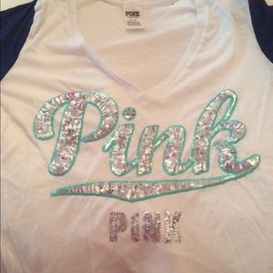 Vs pink shirt