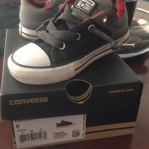 Kids converse size 8 toddler