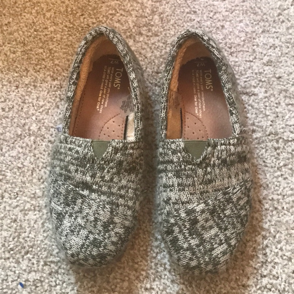 Knit Toms