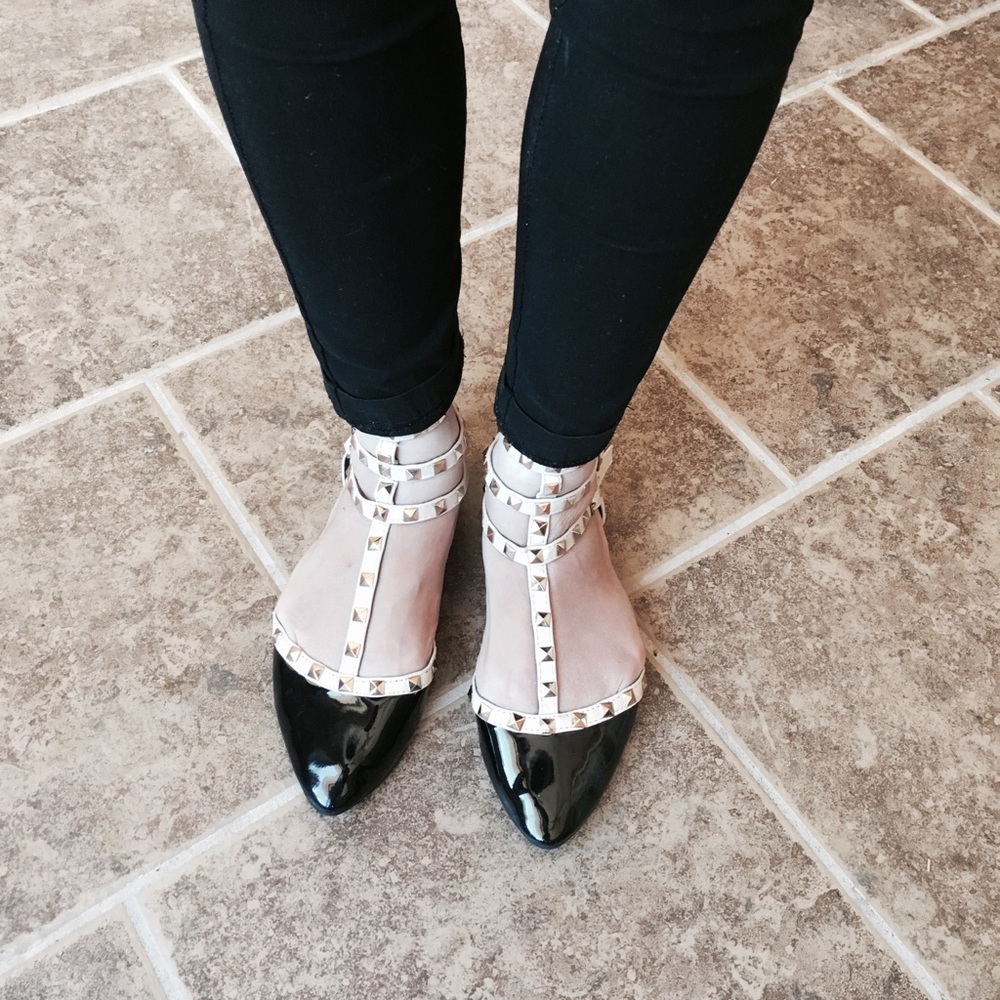 Top Moda Studded Flats