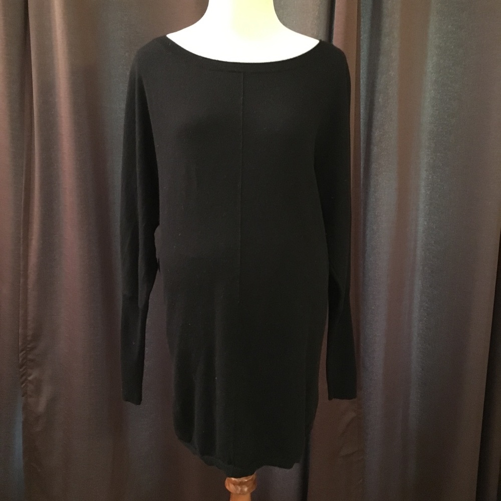 Simple black Gap maternity sweater, size L