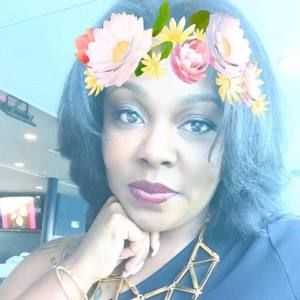 Meet your Posher, Shayla