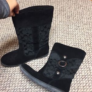 Coach boots