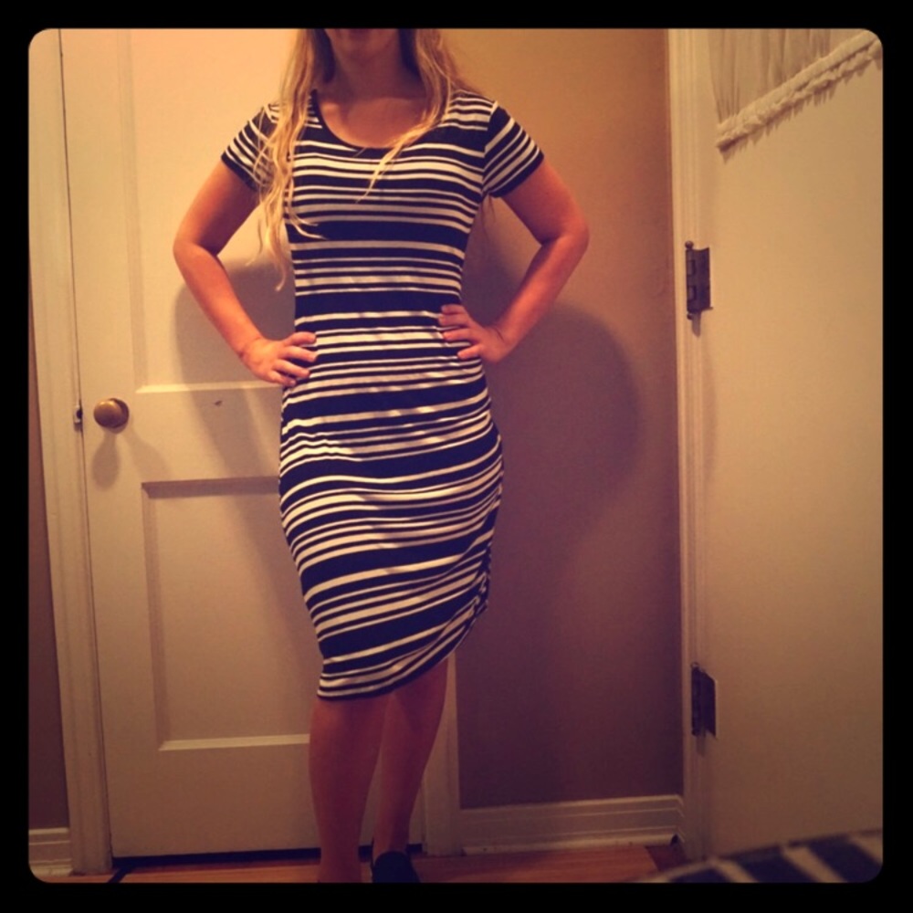 Mossimo Maternity Dress