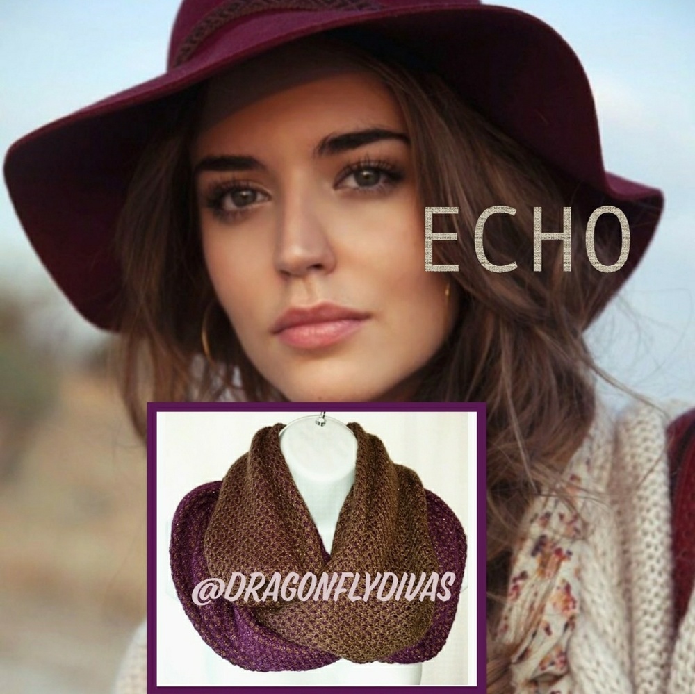 Cozy Echo Metallic Waffle Weave Infinity Scarf