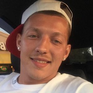 Meet your Posher, Dillon