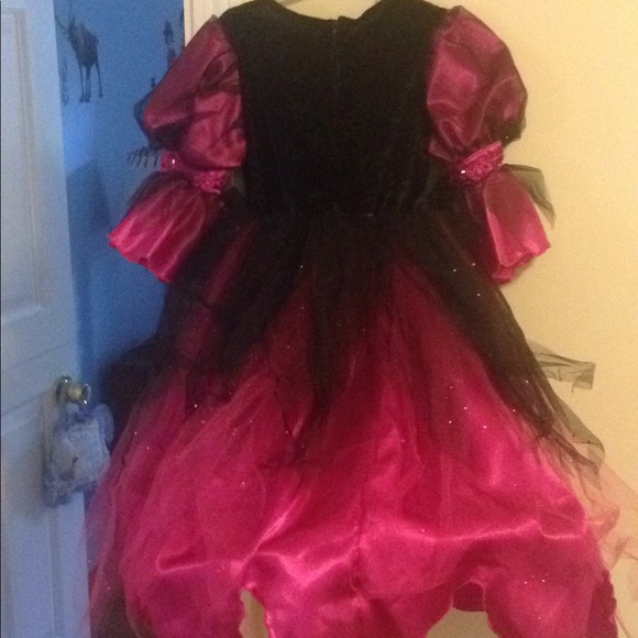 Gorgeous size 6/7 Halloween costume or dress up 😊 - Picture 3 of 3