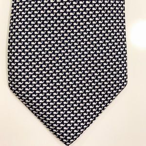 ❗️SOLD❗️Vineyard Vines Micro Whale Neck Tie 59"