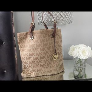 Michael Kors Purse Handbag Tote Beige/Camel