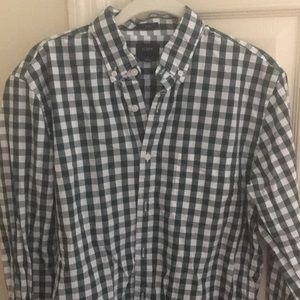 J Crew men's shirt. Slim Fit.