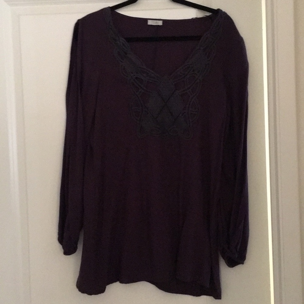 Open arm plum dress with crochet detail