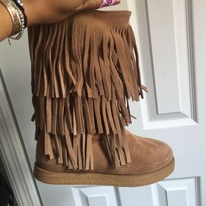 Koolaburra Fringe boots