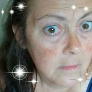 Meet your Posher, Laurie