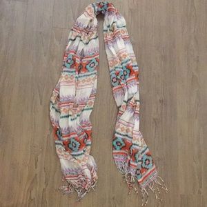 Patterned scarf