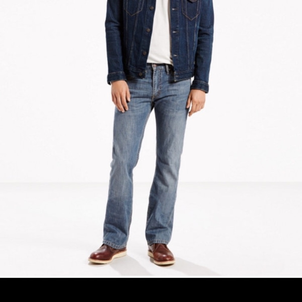 Levi's men's slim bootcut 527 size 33x32